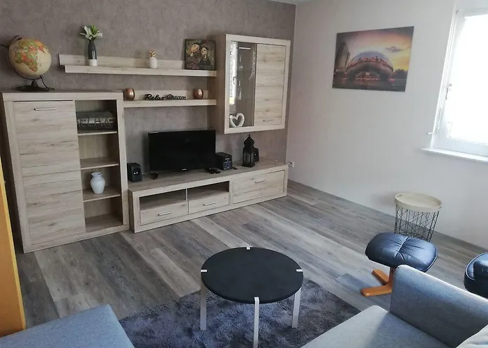 Christiane - Neue, Moderne Mit Blick Ins Gruene شقة