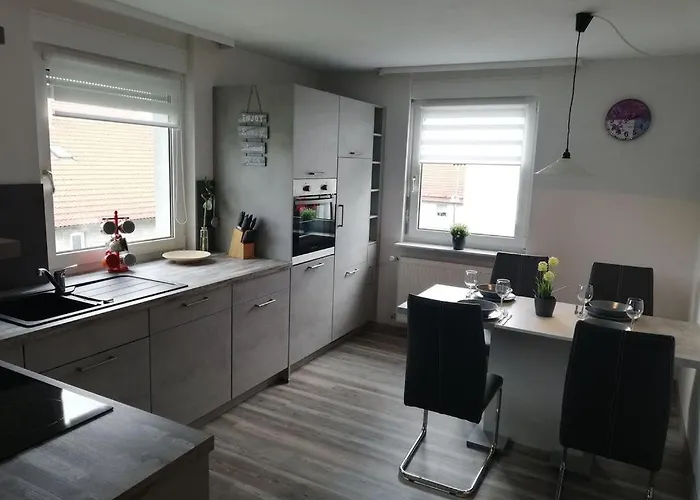 Christiane - Neue, Moderne Mit Blick Ins Gruene